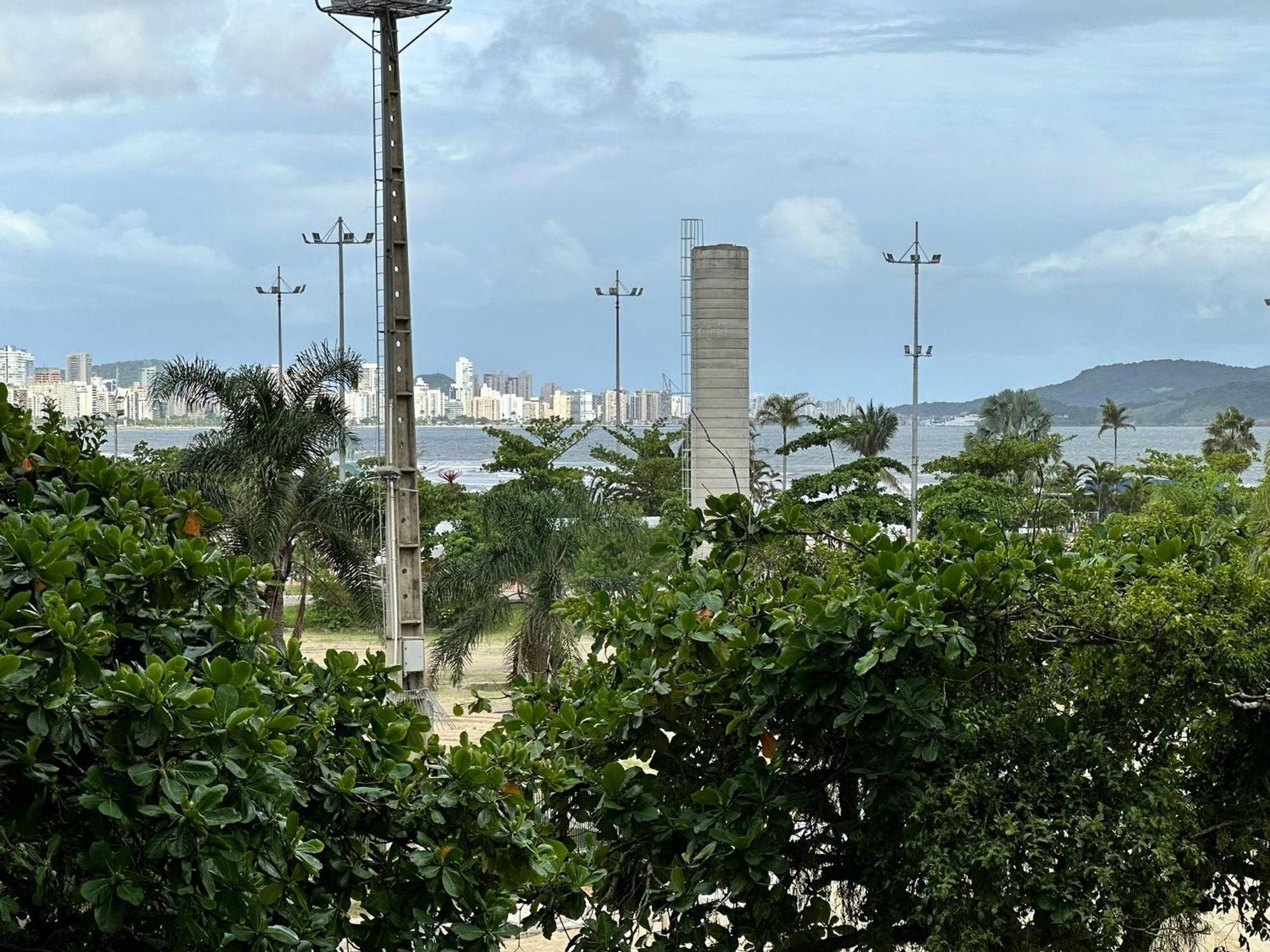 Ap Pe Na Areia Vista Parcial Mar Apartment Santos  Exterior photo